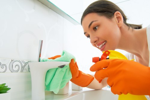 End of tenancy cleaning in Barnet with spotless kitchen surfaces